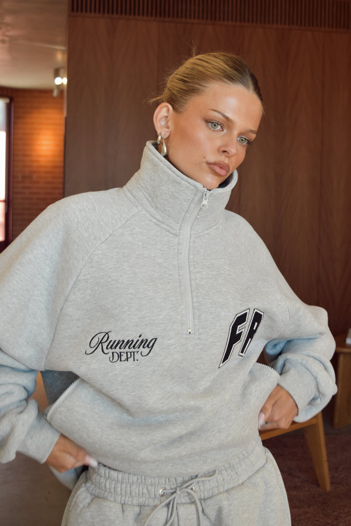 Classic Running Dept. 1/4 Zip Grey Marle