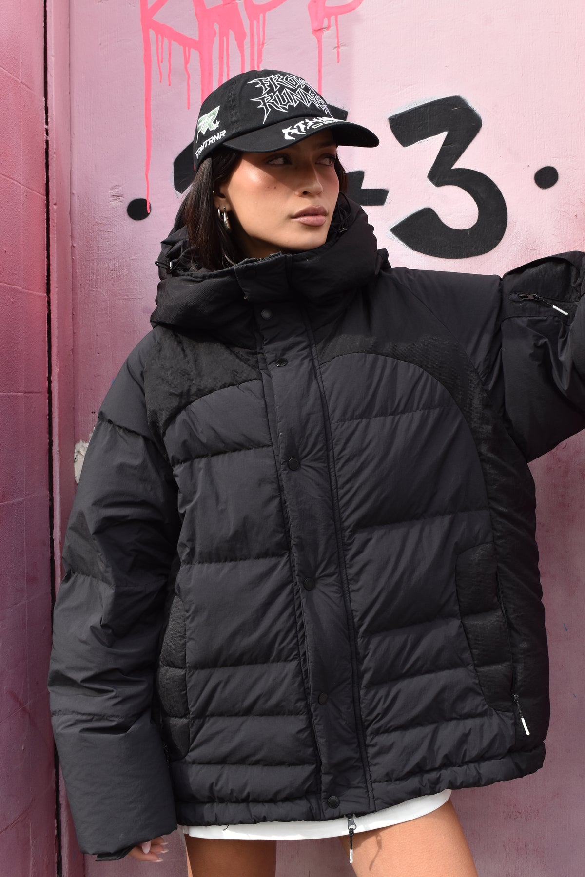 FR Hooded Puffer Jacket Black [women]