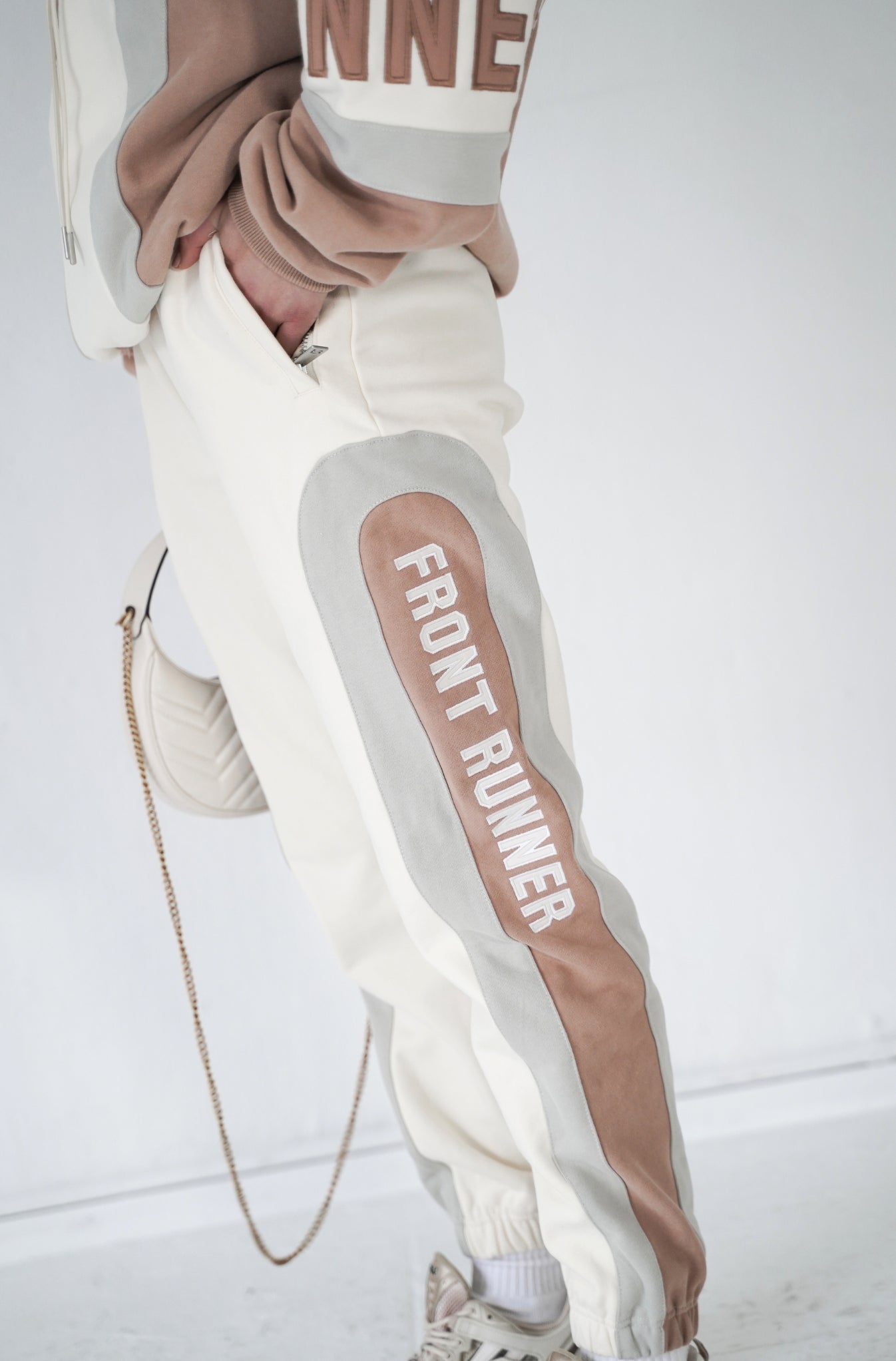 Hockey Trackies - Crème