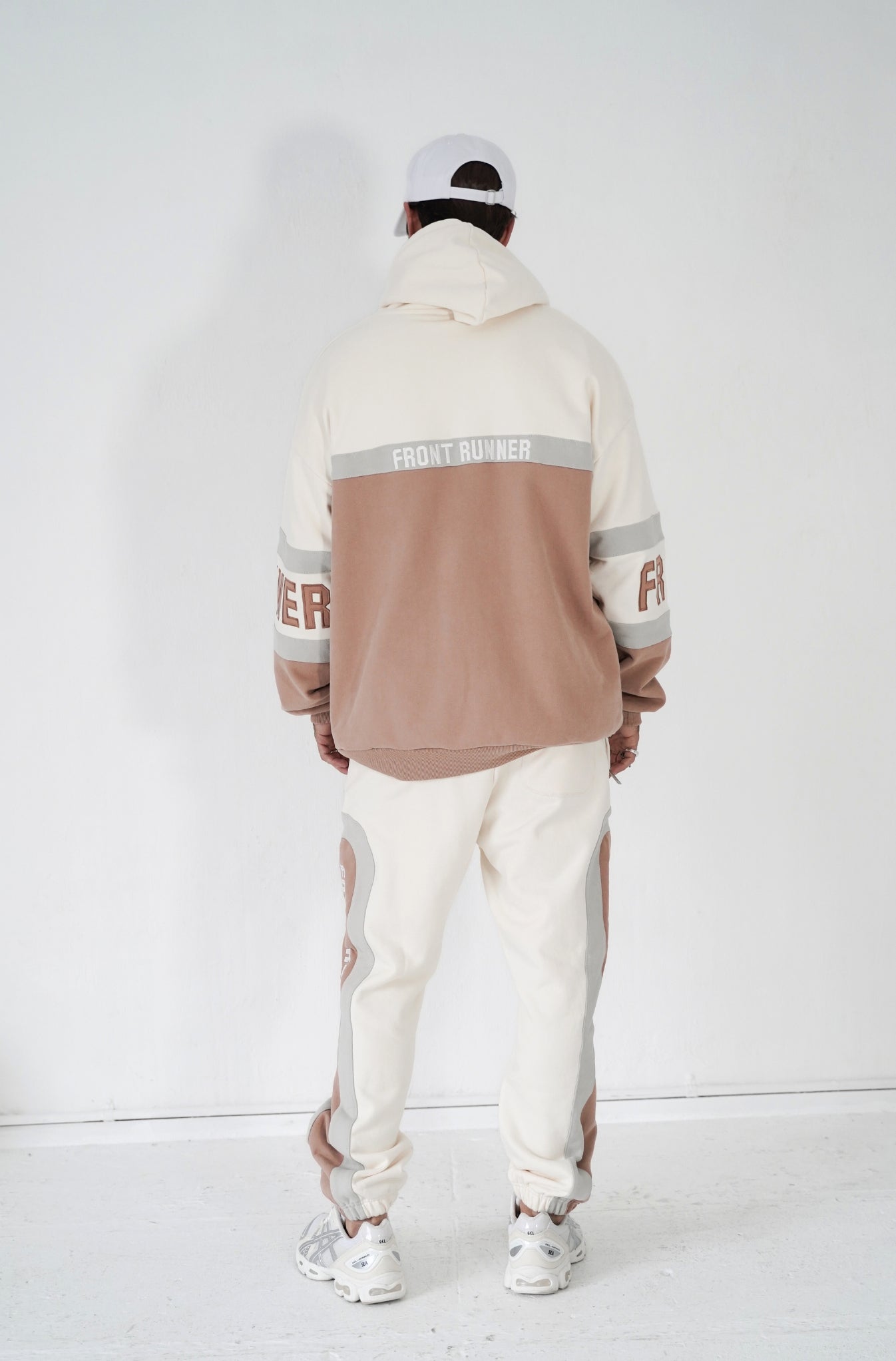 Hockey Trackies - Crème