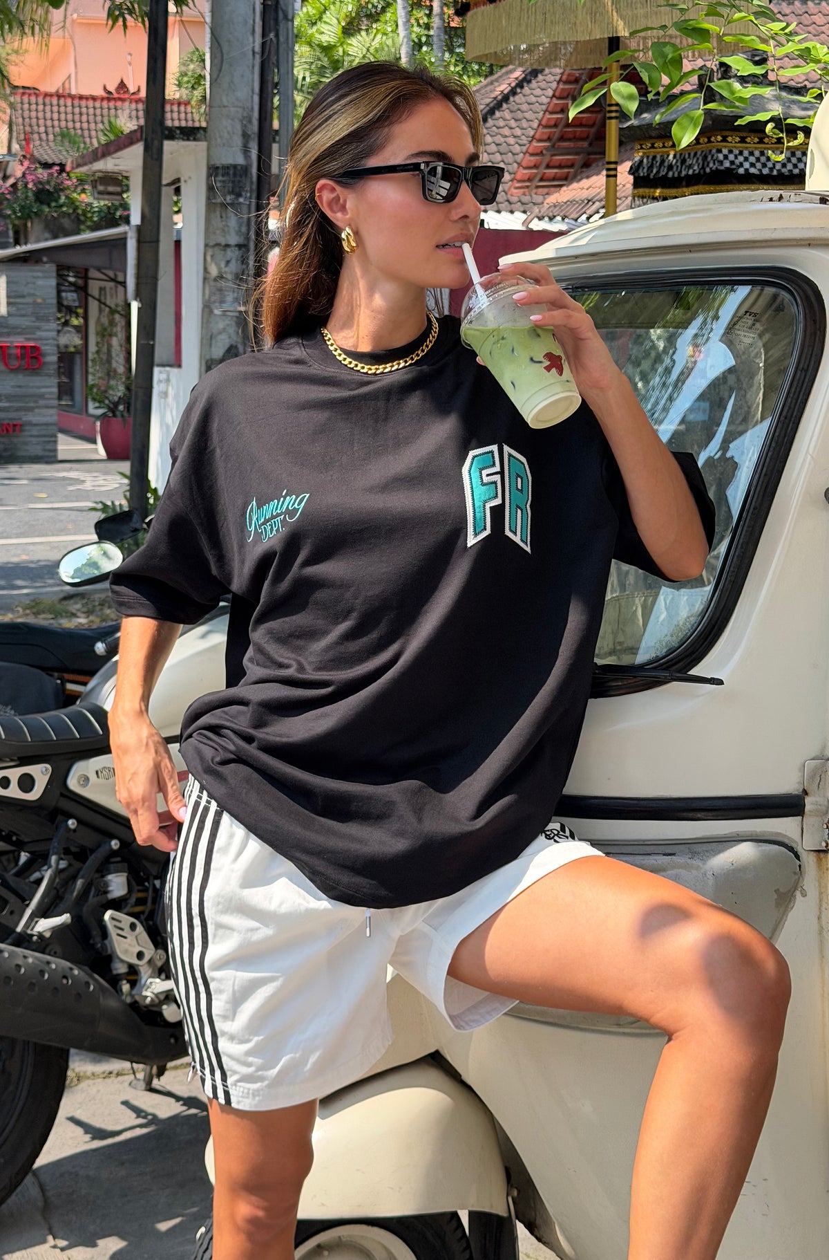 Classic Running Dept Tee Black Tiffany [women]
