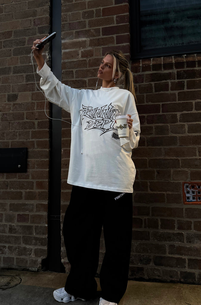 Streets Running Dept. Tee Vanilla