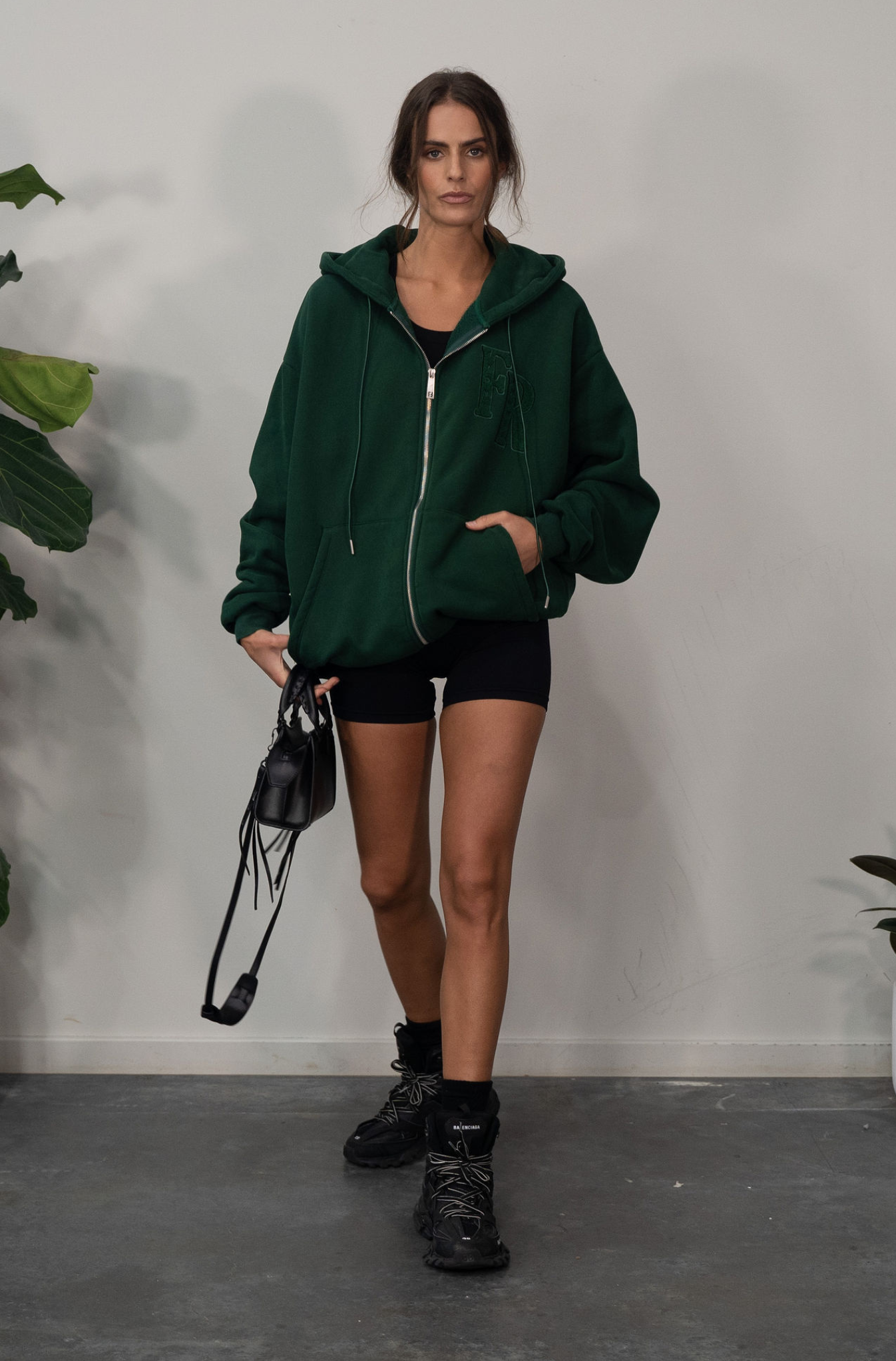Season Zipped Hood - Forest Green