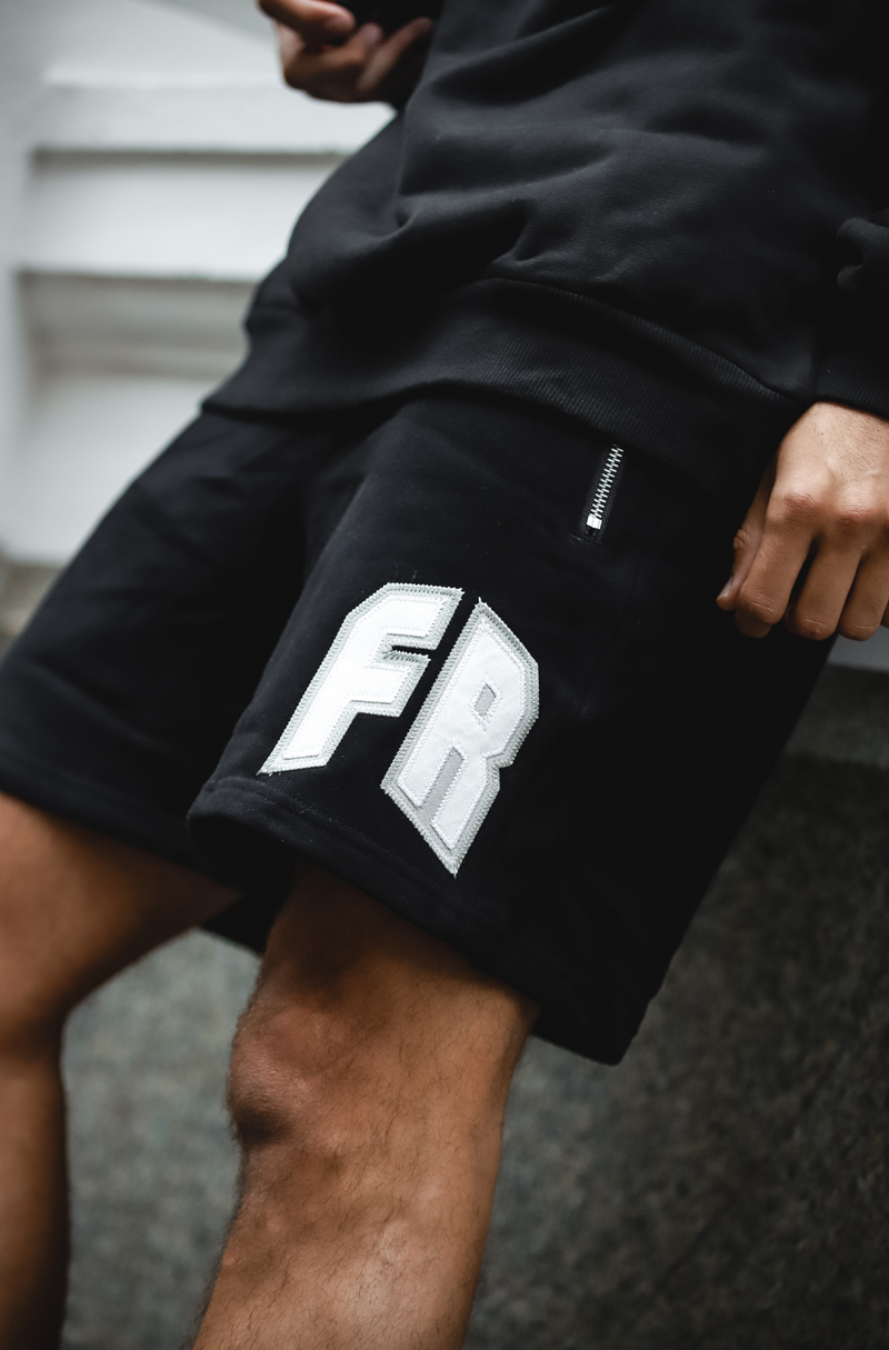 Classic Shorts - Black
