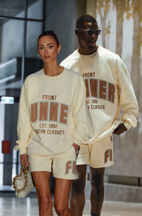 Modern Classics Crewneck - Cream